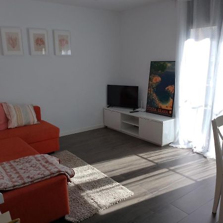 Pis Practic I Agradable Sobre La Marina Palamos Apartment Bagian luar foto